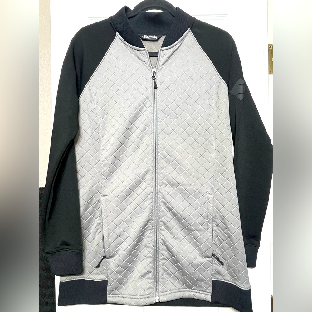 The North Face women’s zipper sweater